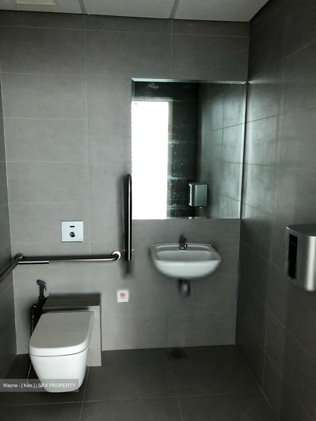 Oxley Tower (D1), Office #504255621